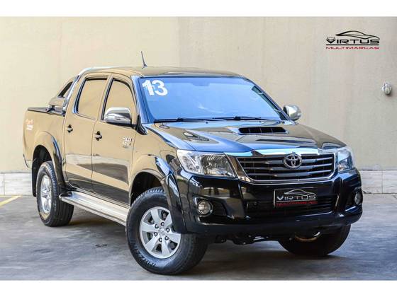 TOYOTA HILUX 3.0 SRV TOP 4X4 CD 16V TURBO INTERCOOLER DIESEL 4P AUTOMÁTICO